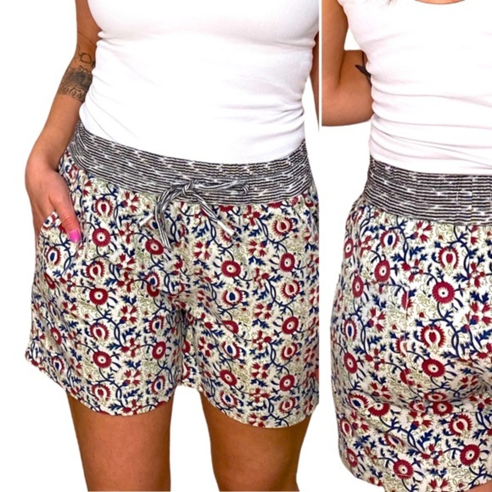 Dylan Edan Multicolor Shorts, size S